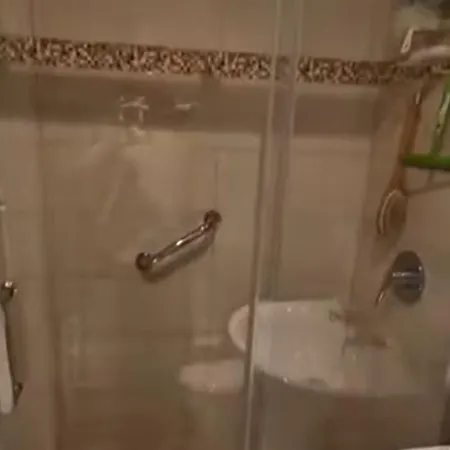 Residencia Del Sol Dorado Apartment Madrid